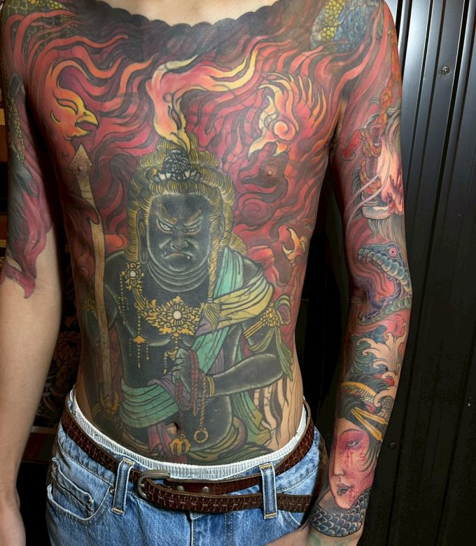 Line Album Cover Up 251027 2