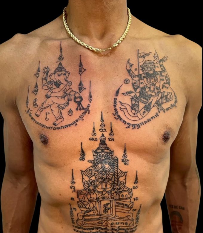 Traditional Thai Sak Yant Chest Tattoo Pattaya 芭提雅泰国传统符咒纹身